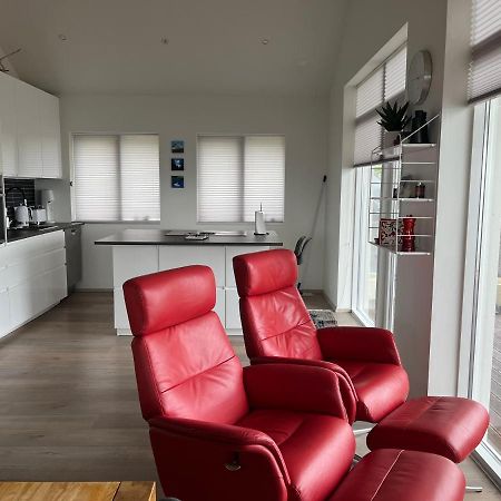 Akureyri - Cabin With An Amazing View エクステリア 写真